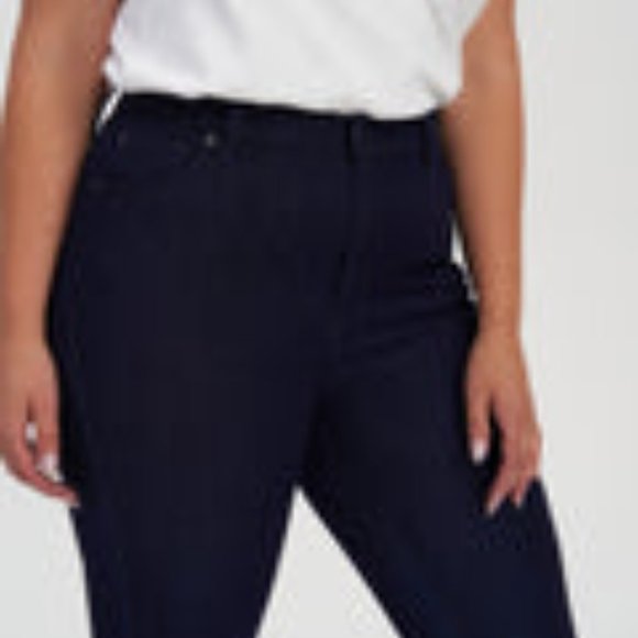 Yoga jeans size 31. Taille haute. Modèle Rachel. Neuf, sans les étiquettes. - Picture 7 of 12